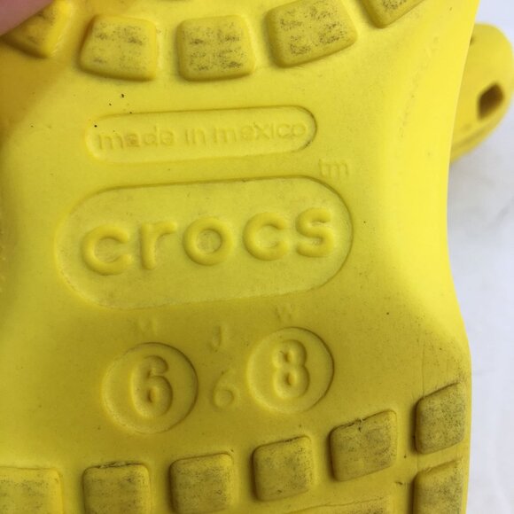 CROCS CLASSIC SHOES YELLOW CLOG SANDALS WATERPROOF OUTDOORS WOMENS 8 MENS 6 - Picture 8 of 8